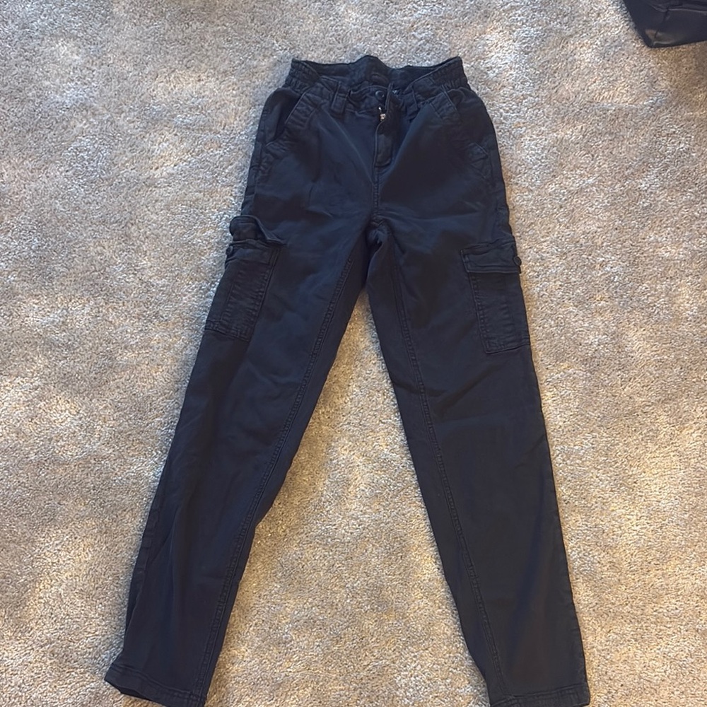 american eagle black cargos